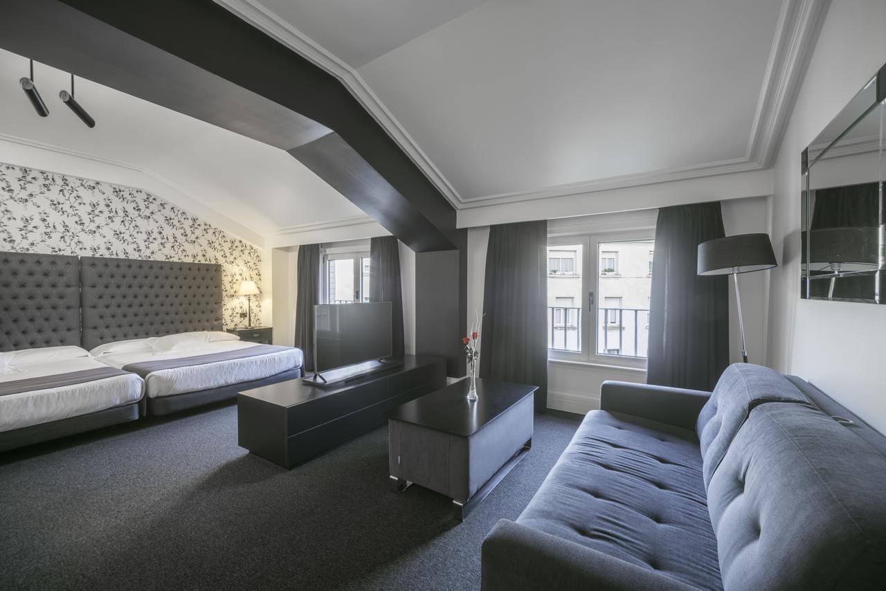 Hotel Lopez De Haro Билбао Екстериор снимка Suite